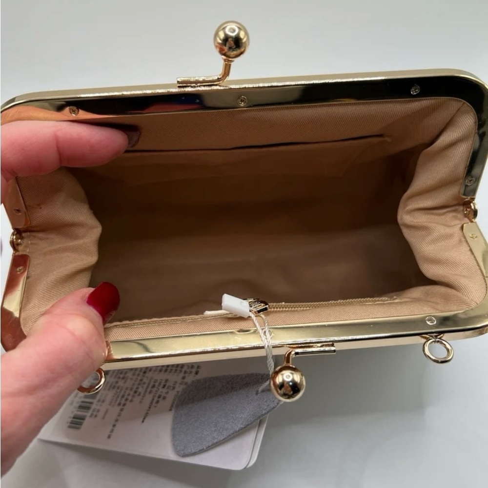 PMSIX White Clutch/Crossbody Bag - Picture 3 of 5